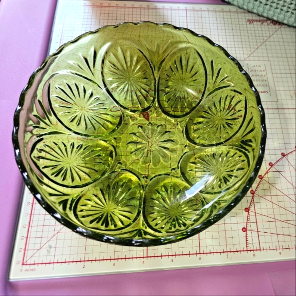 Anchor Hocking Olive Green Vintage Serving Bowl/ Dish